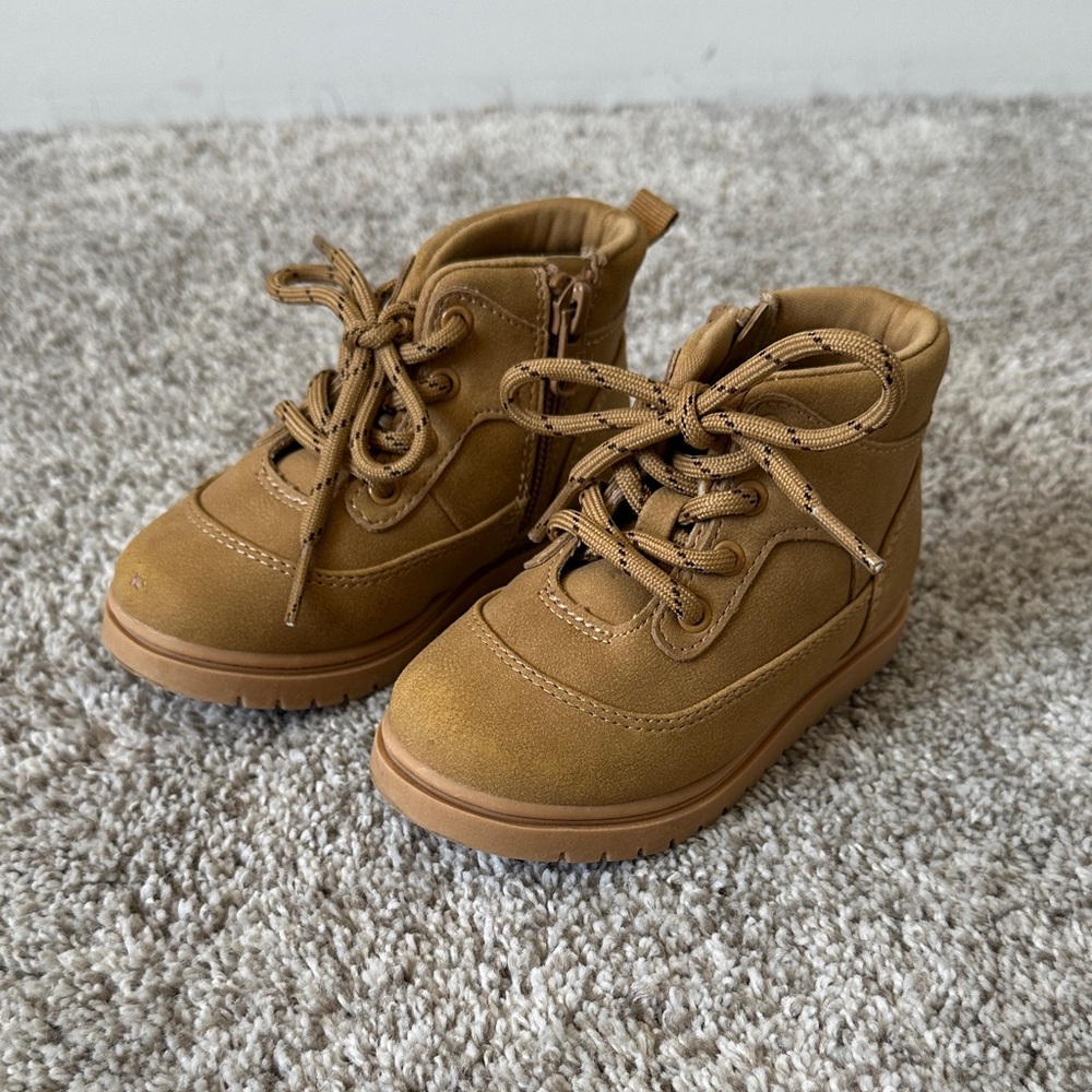 Cat and Jack Tan Toddler Boots